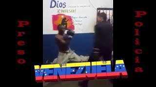 Solo En Venezuela  Pelea de Boxeo Entre Policía y Preso [upl. by Albina868]