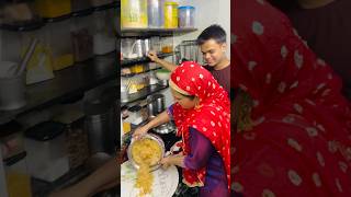 Chicken Pulao poori family ek sath shortvideo kawwali naat vlog [upl. by Nifares321]