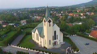 Parafia Najświętszej Rodziny w Małych Kozach  Nad dachami [upl. by Bindman]