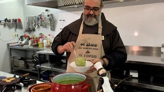 Empanadillas de atún y tomate Cocina franciscana Santo Espíritu del Monte Gilet Valencia [upl. by Affer]