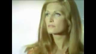 Dalida  The Sands of Love English subtitles1969 داليدا  رمال الحب مترجمة [upl. by Proudman291]