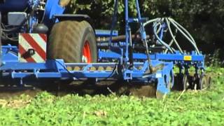 LEMKEN Zirkon  Power harrows [upl. by Yaya173]