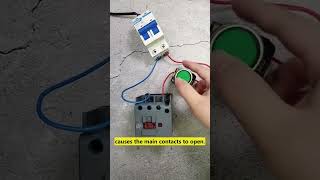 Unlatched vs Latched Control of Contactor [upl. by Ayekat]