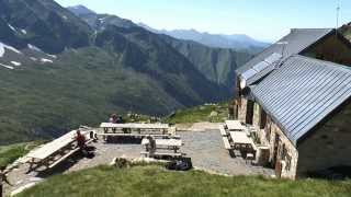 REFUGE DES ESTAGNOUS  Qualité Outdoor Ariège Pyrénées [upl. by Turino]