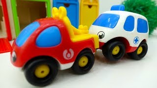 Learn toy helper cars for kids An ambulance amp a tow truck for kids Videos for kids with toy cars [upl. by Galasyn]