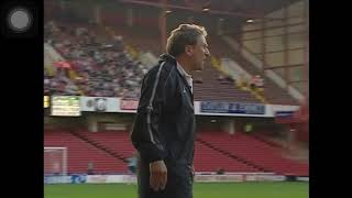 Neil Warnock vs Ade Akinbiyi Sheffield United v Stoke City  FIGHT [upl. by Anyd]