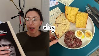 Italian vlog una passeggiata nel quartiere Ostiense a Pasquetta il libro che sto leggendo Sub [upl. by Peednus]