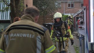 30052024 Brandweer Drachten ingezet voor mislukte poging wespennest weghalen [upl. by Cicenia384]