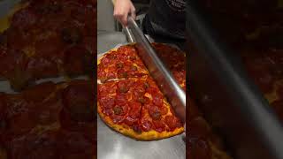 120 Pepperoni with Italian sausage😋😍🔥pizzatoronto bestfoodtoronto lovetorontotodotoronto food [upl. by Welton]