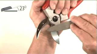 FELCO sharpening  onehand [upl. by Kciredec302]