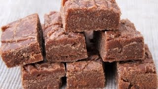 HOW TO MAKE OLDFASHIONED CHOCOLATE FUDGE [upl. by Ardnekat]