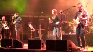 Paul Heaton amp Jacqui Abbott  Happy Hour Live at Thetford Forest 020716 [upl. by Grider]