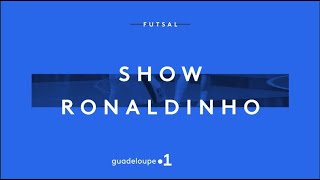 Futsal Show Ronaldinho [upl. by Ulric]