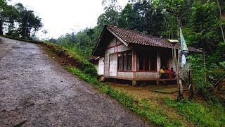 Dua Rumah Di Bawah Lembah Terpencil Jauh Ke Perkampungan Lain  Gadel Cigalontang Tasikmalaya [upl. by Acirred]