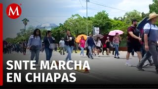 Integrantes de SNTE y CNTE marchan nuevamente en Chiapas [upl. by Horace]