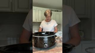 Mama Sue makes CROCKPOT PINTO BEANS  Country Cooking  Quick and easy recipe for dinner ideas [upl. by Gerta638]