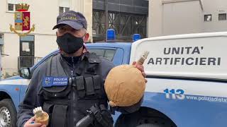 Botti di Capodanno i consigli di un artificiere della Polizia di Stato [upl. by Nyladnar949]