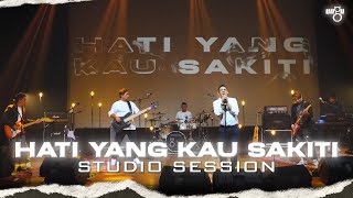 Hati Yang Kau Sakiti  UNGU  Waktu Yang Dinanti 30 [upl. by Ahsien]