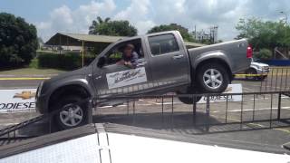 LUV DMAX 4X4 CAMPESA BARRANCA [upl. by Yerffej]