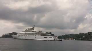 2013 un megayacht ancorato di fronte a Portofino [upl. by Reynard396]