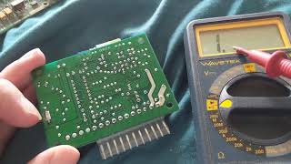 HOW TO UNDERSTAND A PRINTED CIRCUIT BOARD AND ITS CONNECTIONS [upl. by Truelove79]