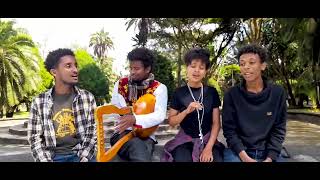 ጎዳናው ጎዳናው ጎዳናው መንገድgodanaw godanaw menged [upl. by Einobe]