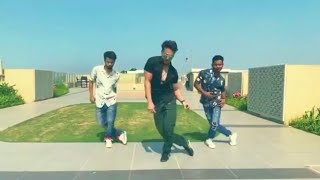 TIGER SHROFF DANCE ON GHUNGROO SONG  WAR [upl. by Yancy]