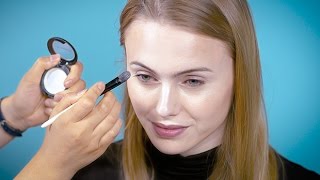 Steal her style How to get Charlize Therons glowy highlight [upl. by Kentiggerma926]