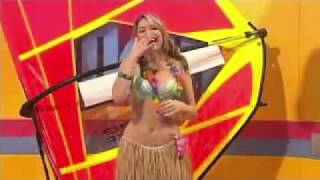 Holly Willoughby MOM  Splashing [upl. by Biddy]