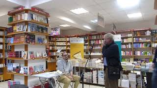 Seară poetică în compania lui Claudiu Komartin la Librăria din Centru [upl. by Josselyn291]