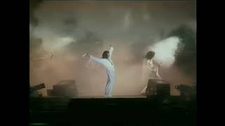 Queen  Live at Hyde Park  Bohemian Rhapsody rock section alternate camera take clip [upl. by Adnuhser]