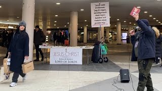 Jesus Kristus är Herren Gud den Allsmäktige Sergels torg plattan Stockholm 20240309 [upl. by Webb]