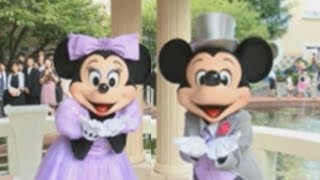 Disney Resort Wedding with Mickey Mouse at Disney Ambassador Hotel Mickey Minnie Donald Daisy [upl. by Naitsyrk]