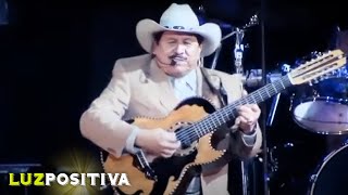 Rosendo Cantú  Jesús Malverde En Vivo [upl. by Franny]