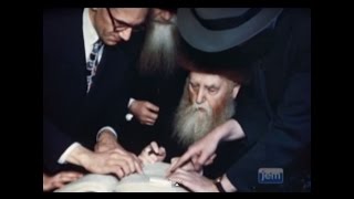 The Previous Rebbe Accepts US Citizenship  RARE Footage from 1949 [upl. by Mcgray441]