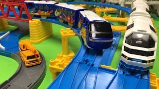 MASSIVE TOMY TOMICA WORLD TRAIN SUPER DELUXE SET [upl. by Macmullin]