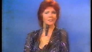 CILLA BLACK sings quotSTAYquot [upl. by Hsiri]