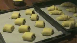 CROISSANTS ET PAINS AU CHOCOLAT part 3 [upl. by Ahsier]