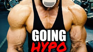 BODYBUILDER GOING HYPOGLYCEMIC LIVE [upl. by Wester]