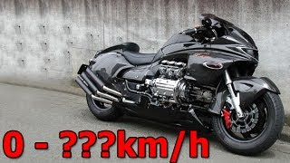 Honda NRX1800 Valkyrie Rune  Walkaround amp Acceleration amp Startup amp Exhaust Sound amp Burnout amp Speed [upl. by Kumagai]