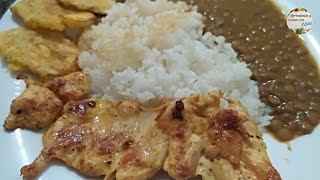 A LO ECUATORIANO  POLLO FRITO CON MENESTRA DE LENTEJA Y ARROZ [upl. by Aivirt]