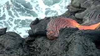 spectacle fantastique à Hawaii  la lave se jette à la mer [upl. by Aisyle]