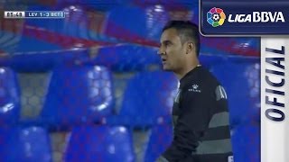 Paradón I Great save de Keylor Navas tras el chut de Baptistao  ليفانتي ريال بيتيس [upl. by Domini]