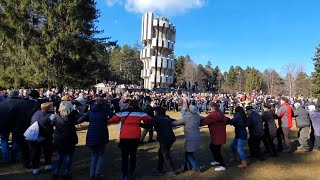 Ojkača sa Kozare 100 ljudi pjeva i igra u kolu Uživo 2020 HD Video [upl. by Miller]