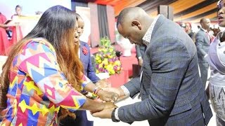 Ev Lucy wa Ngunjiri reveals while preaching how they met with her husband watu hutoka mbali [upl. by Attalanta]