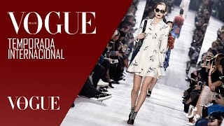 Assista ao desfile de inverno 2017 da Dior [upl. by Notned]