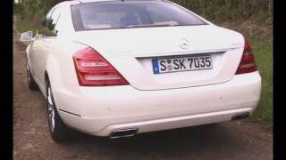 Mercedes S400 HYBRID Review [upl. by Namwen]