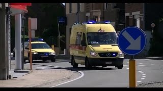 Ambulance Brandweer Herzele  MUG Zottegem [upl. by Lleznol]