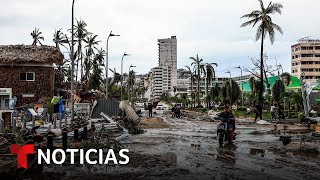 Devastación y más de 40000 turistas varados en Acapulco  Noticias Telemundo [upl. by Notna81]