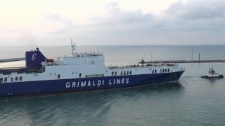 Ferry EUROCARGO PALERMO Inbound Port of Livorno 140414 [upl. by Aurea917]